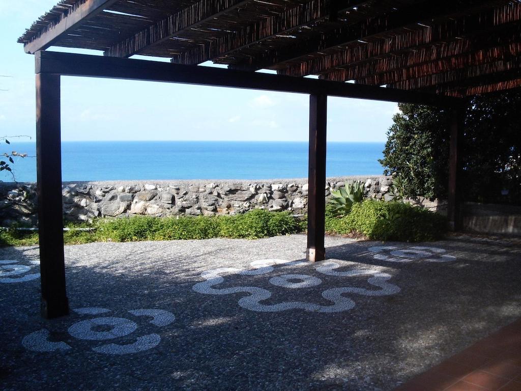Residence Covo degli Dei Milazzo Esterno foto