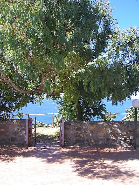 Residence Covo degli Dei Milazzo Esterno foto
