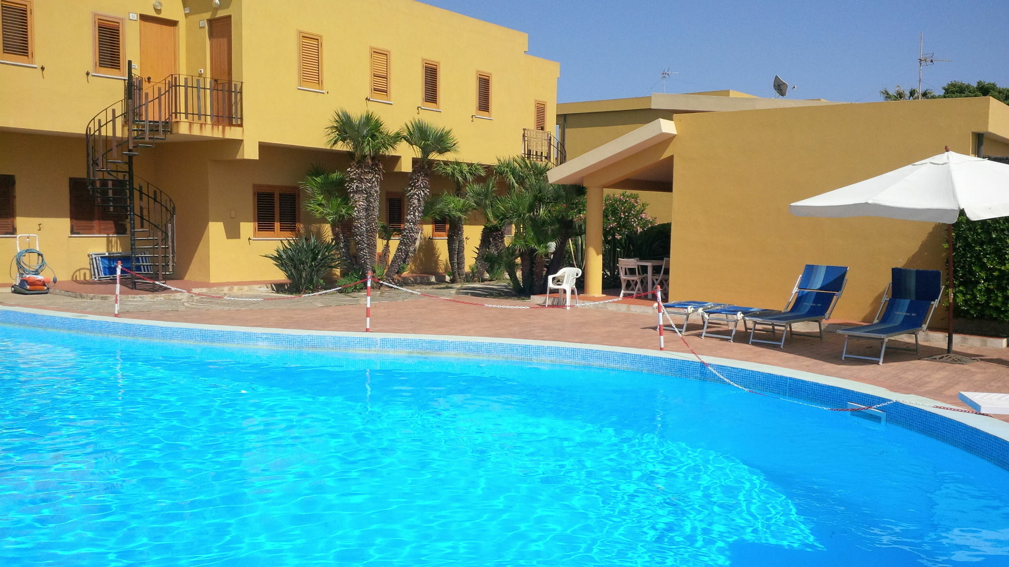 Residence Covo degli Dei Milazzo Esterno foto