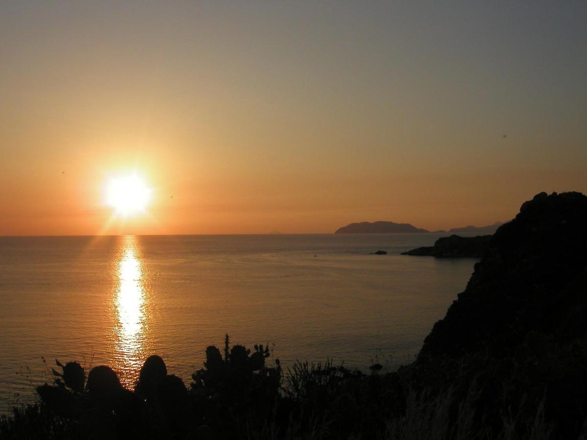 Residence Covo degli Dei Milazzo Camera foto